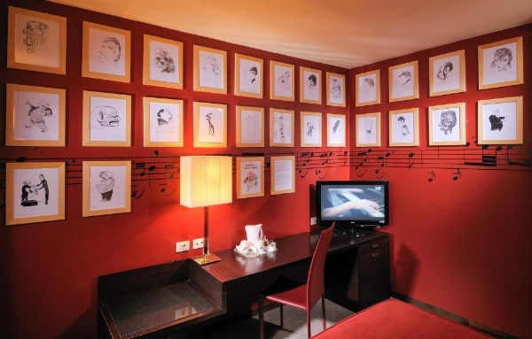 Phi Hotel Bologna image 10