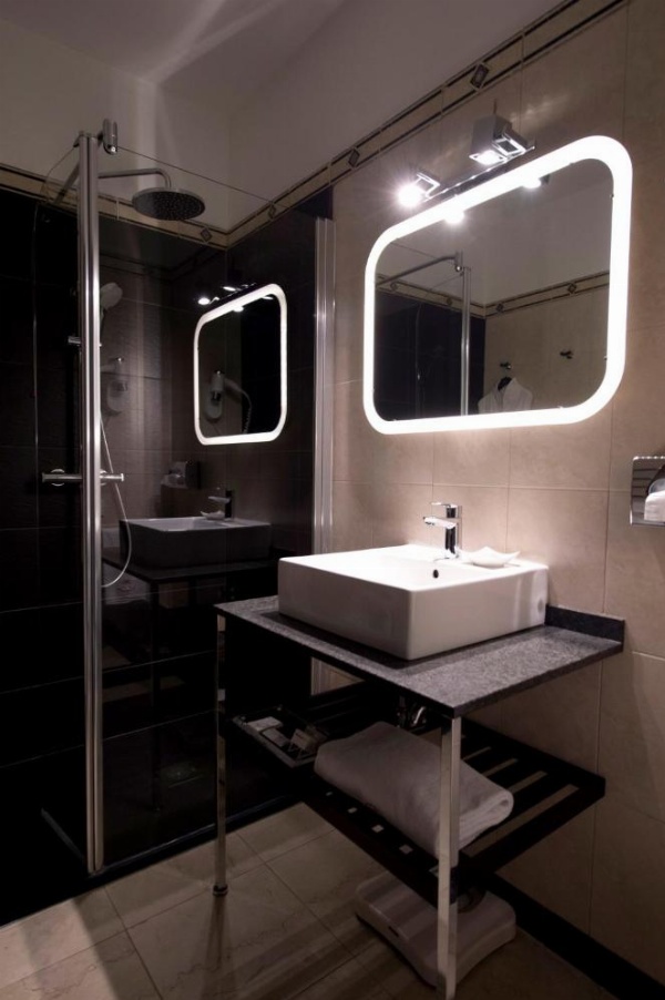 Phi Hotel Bologna image 90